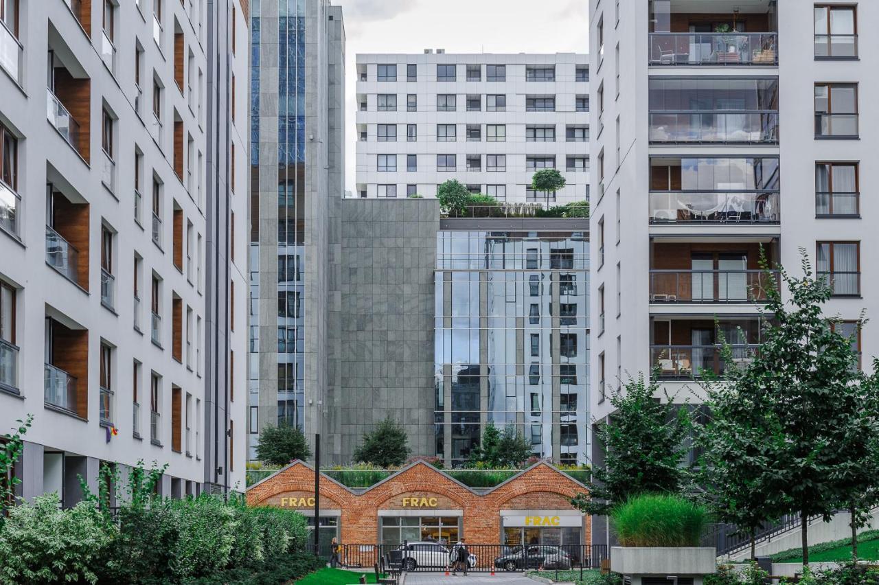 Modern Apartments With Access To The Pool Near Rondo Daszynskiego Station ワルシャワ エクステリア 写真