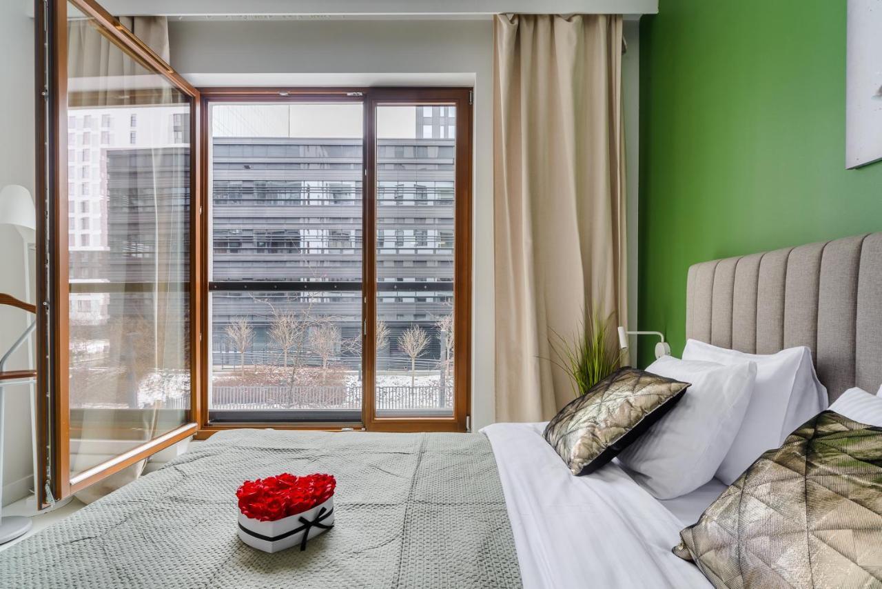 Modern Apartments With Access To The Pool Near Rondo Daszynskiego Station ワルシャワ エクステリア 写真