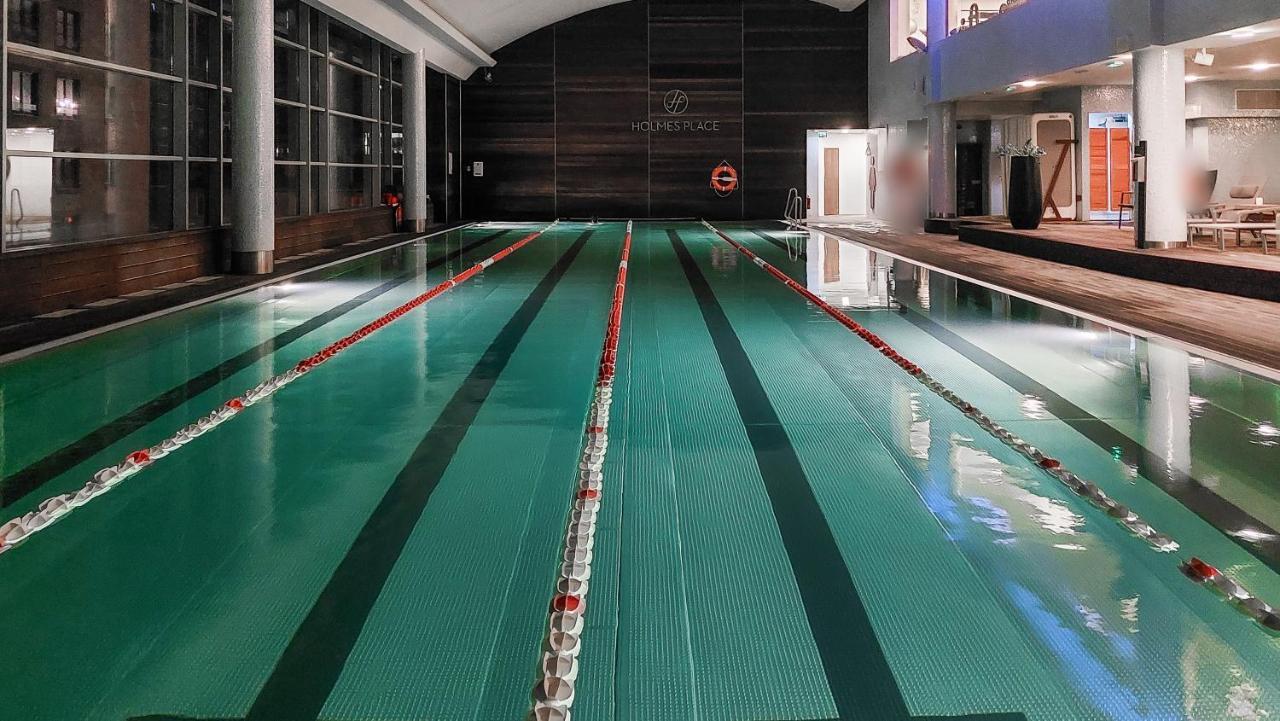 Modern Apartments With Access To The Pool Near Rondo Daszynskiego Station ワルシャワ エクステリア 写真